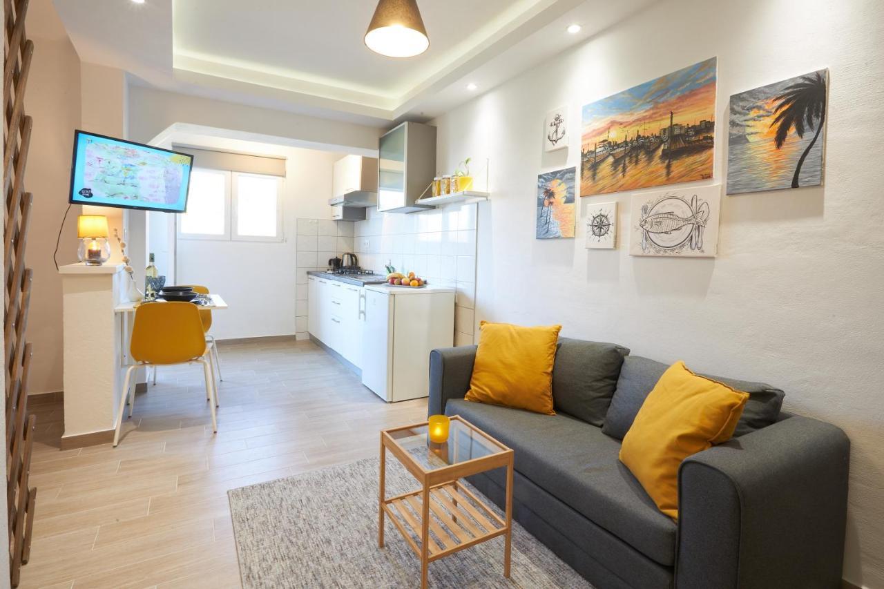 Apartment Yellow Poreč Eksteriør billede